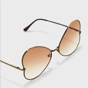 Thomas James Heart Shaped Sunglasses - Hyde NIB